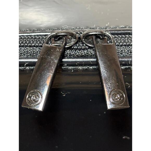 Chanel Cosmetic case - Picture 2 of 5